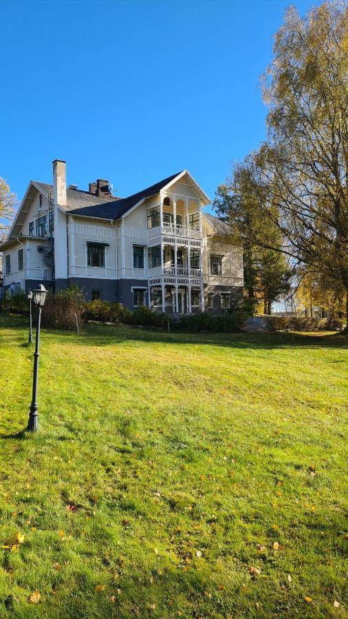 Skogsbrynet B&B, Bredsjoe Nya Herrgard Hällefors Exterior foto